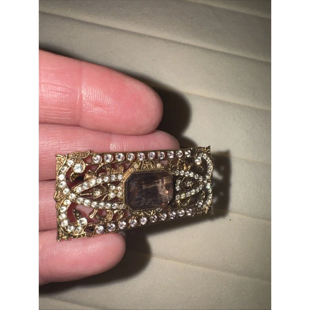1928 Art Deco Purple Glass Brooch Gold Tone Crystal Pin Victorian Marcasite